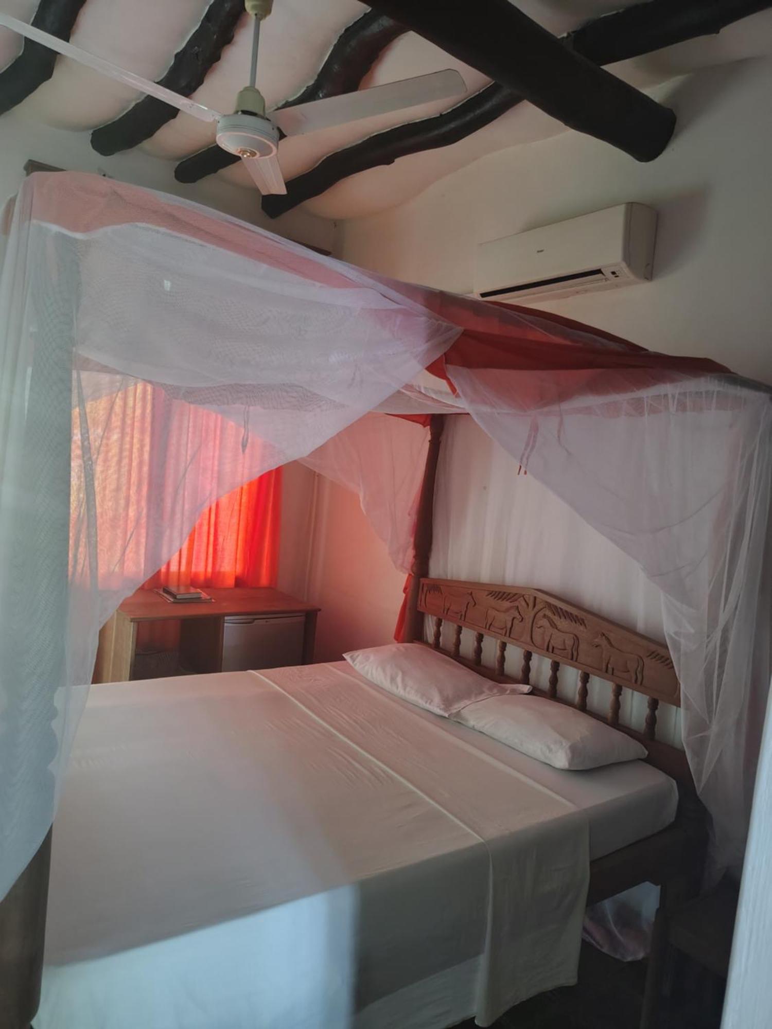 Mangro Hotel Diani Beach Extérieur photo