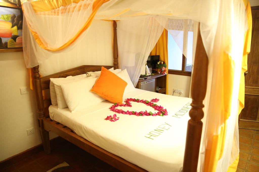 Mangro Hotel Diani Beach Extérieur photo